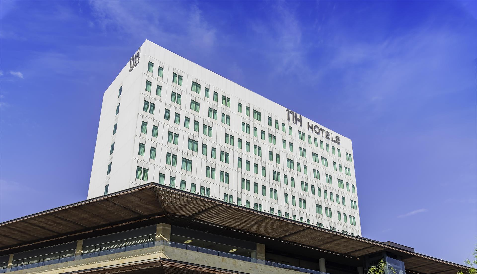 NH Monterrey La Fe image