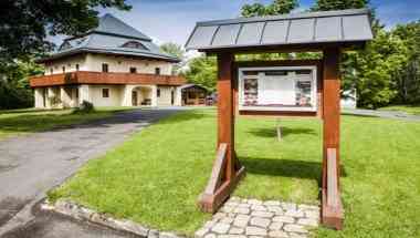 Kristin Hradek em Decin, CZ