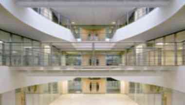 Tredomen Gateway a Caerphilly, GB3