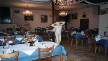 Hotel & Gasthof Zum Schwarzen Adler a Rothenburg Ob Der Tauber, DE