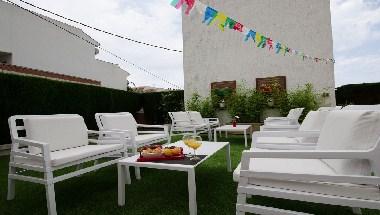 Els Llorers Apartments in Lloret De Mar, ES