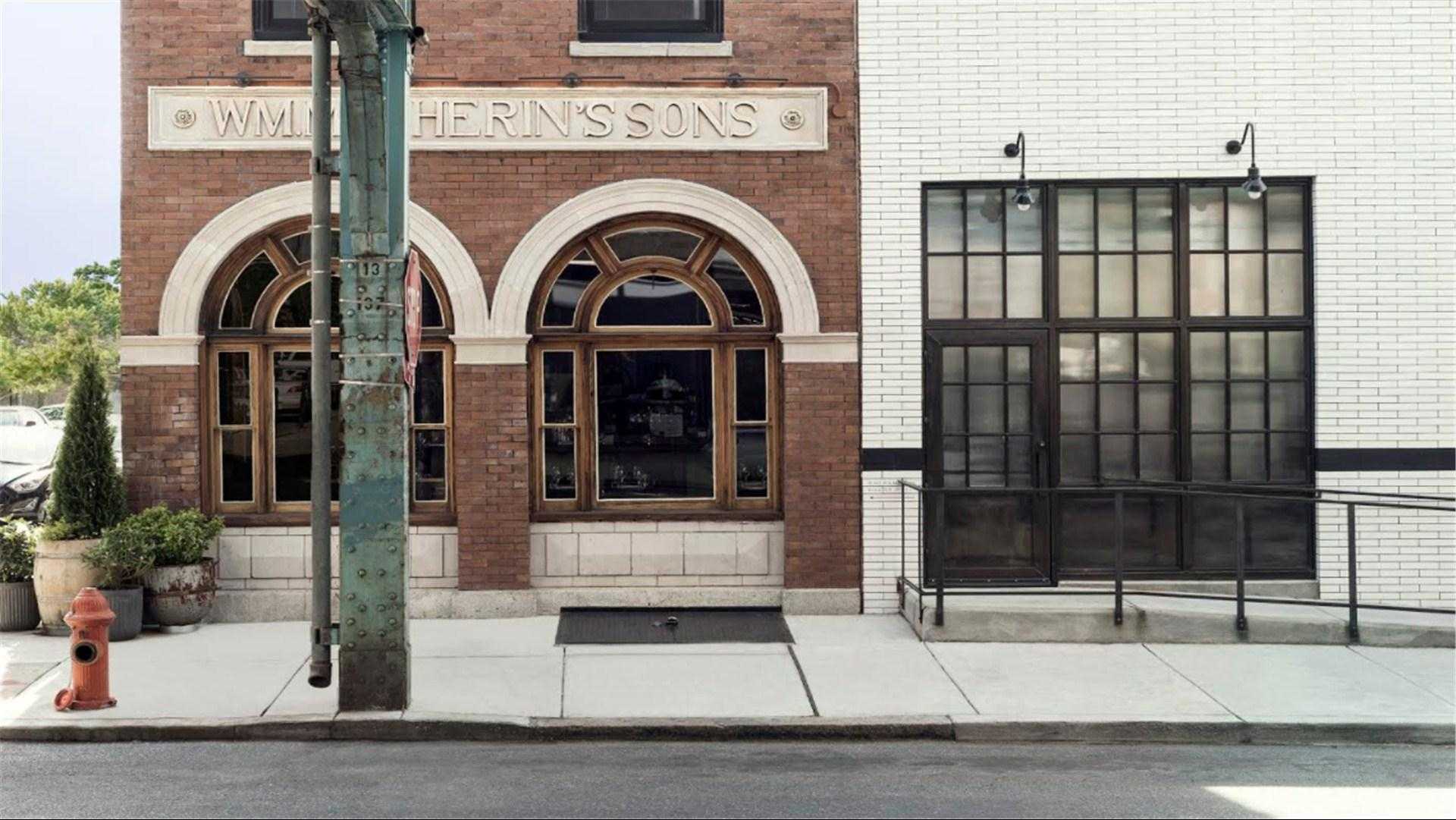 WM. Mulderin's and Sons hotel in Philadelphia, PA