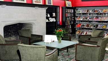 Totonto Public Library - Beaches в Toronto, ON