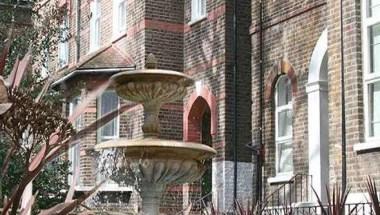 So Sienna Hammersmith image