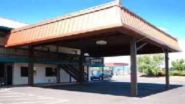 Quality Inn and Suites в Goldendale, WA