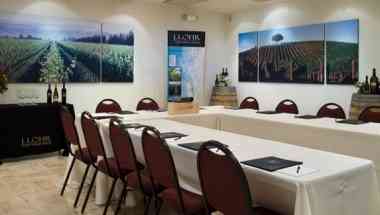 J. Lohr Paso Robles Wine Center a Paso Robles, CA