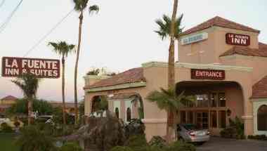 La Fuente Inn & Suites в Yuma, AZ