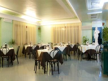 Hotel Quasar, Orosei, IT