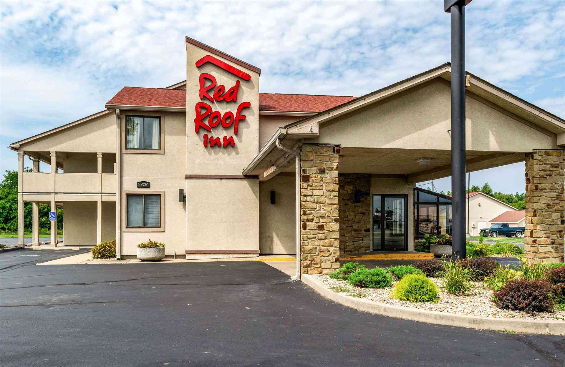 Red Roof Inn Columbus - Taylorsville i Taylorsville, IN