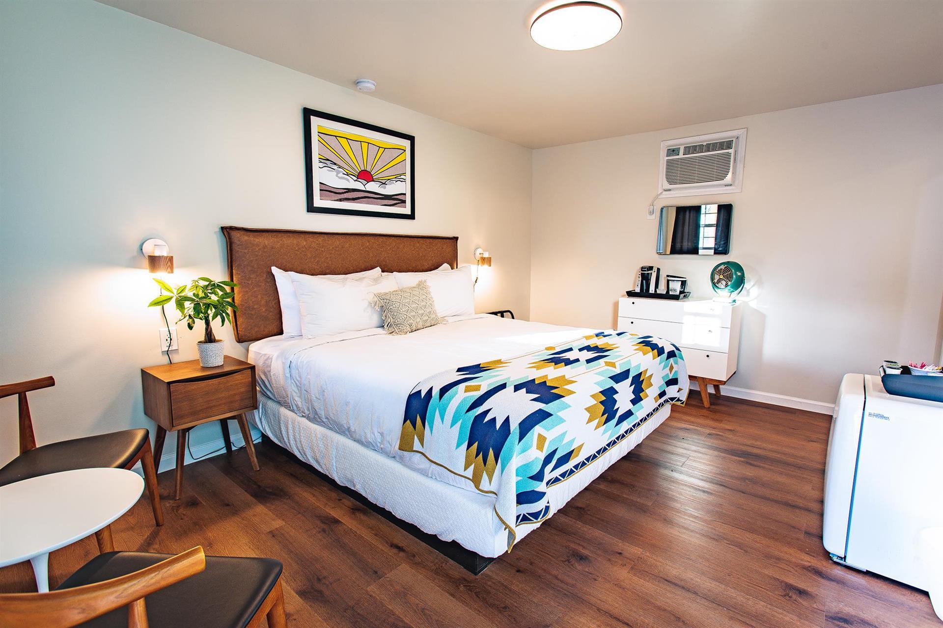 Stonewall Motor Lodge image