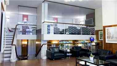 Hotel Canova in Milan, IT