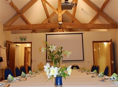 The Stables Conference Centre в Ledbury, GB1