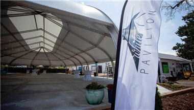 The White Pavilion a Castle Rock, CO