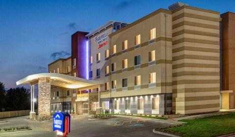 Fairfield by Marriott Inn & Suites Gaylord, Gaylord, MI