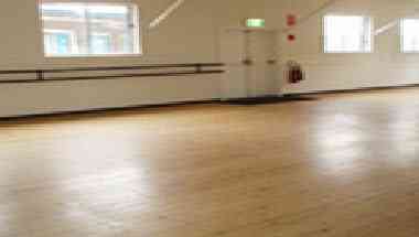 Narraweena Community Centre in Sydney, AU