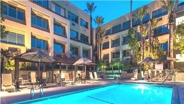 Grand Vista Hotel image