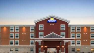Days Inn & Suites by Wyndham Sherwood Park Edmonton a Sherwood Park, AB