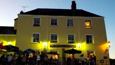 The Pier House Hotel & Restaurant i St. Austell, GB1