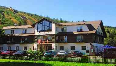 Hotel Harrachov Inn i Harrachov, CZ