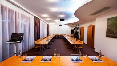 Hotel Danubia Gate в Bratislava, SK