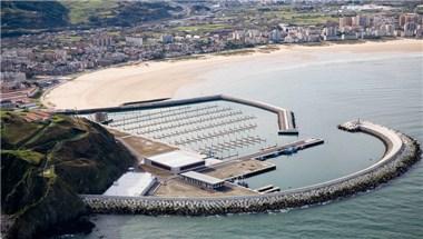 Oficina Regional De Turismo De Cantabria de Laredo à Laredo, ES