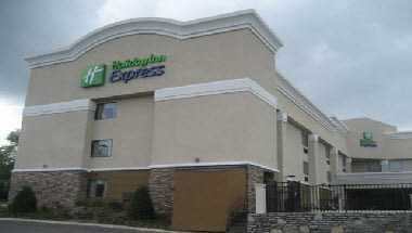 Holiday Inn Express Nashville W I40/Whitebridge Rd em Nashville, TN
