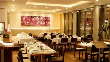 รูปสถานที่จัดงาน