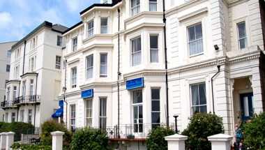 The Carlton Hotel в Folkestone, GB1