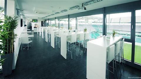Volkswagen Arena - SkyLounge