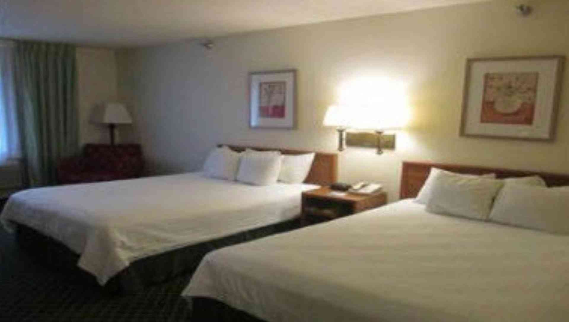 Baymont by Wyndham Salina в Salina, KS