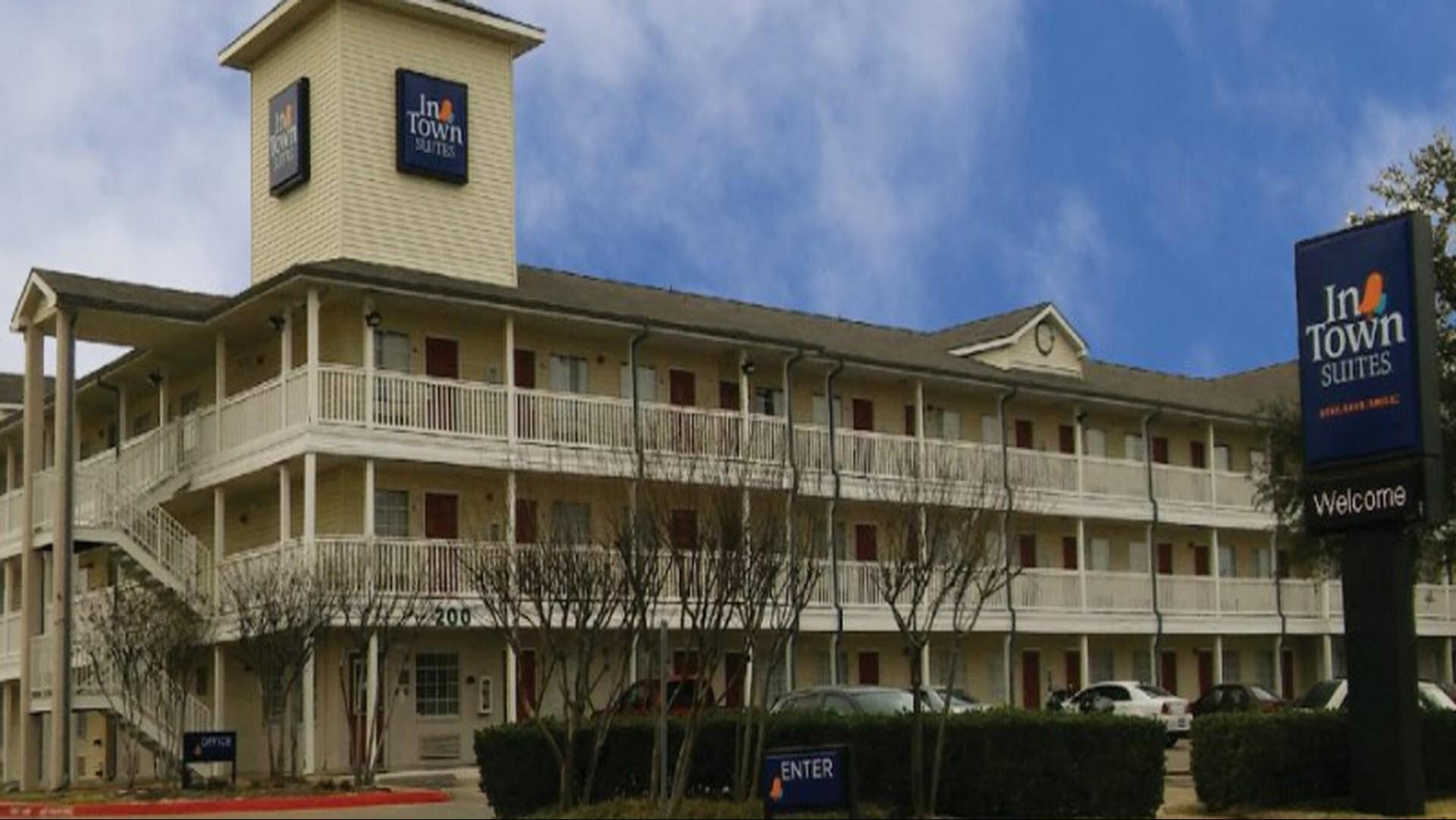 Intown Suites Plano image