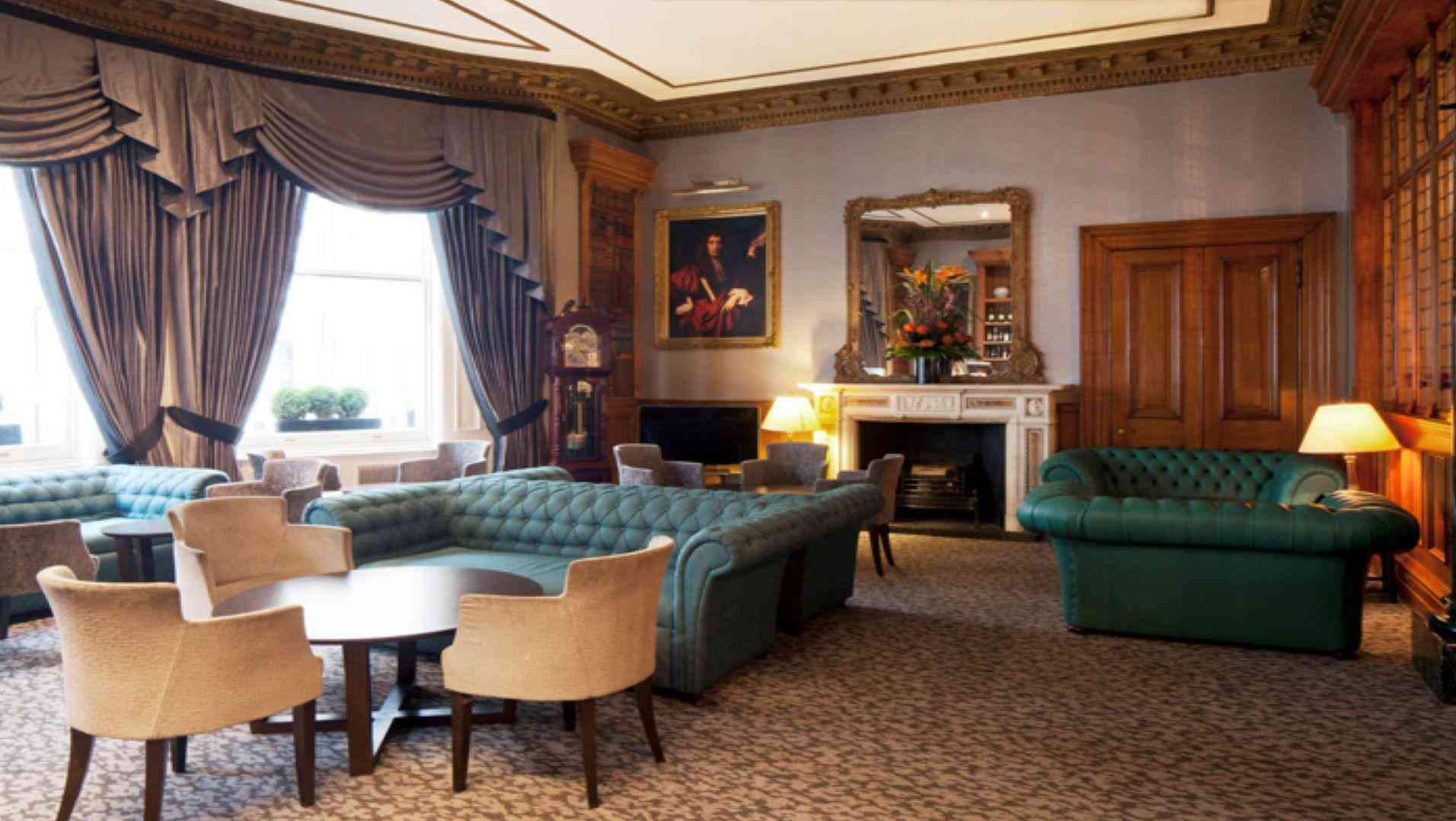 Strathmore Hotel в London, GB1