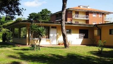 Hotel Villa Elsa image