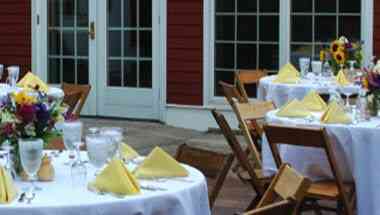 特拉弗斯城, MI 的 Black Star Farms - Old Mission