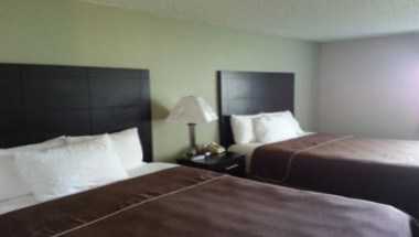 Baymont by Wyndham Beloit в Beloit, WI