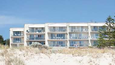 Seashells Scarborough, Perth, AU