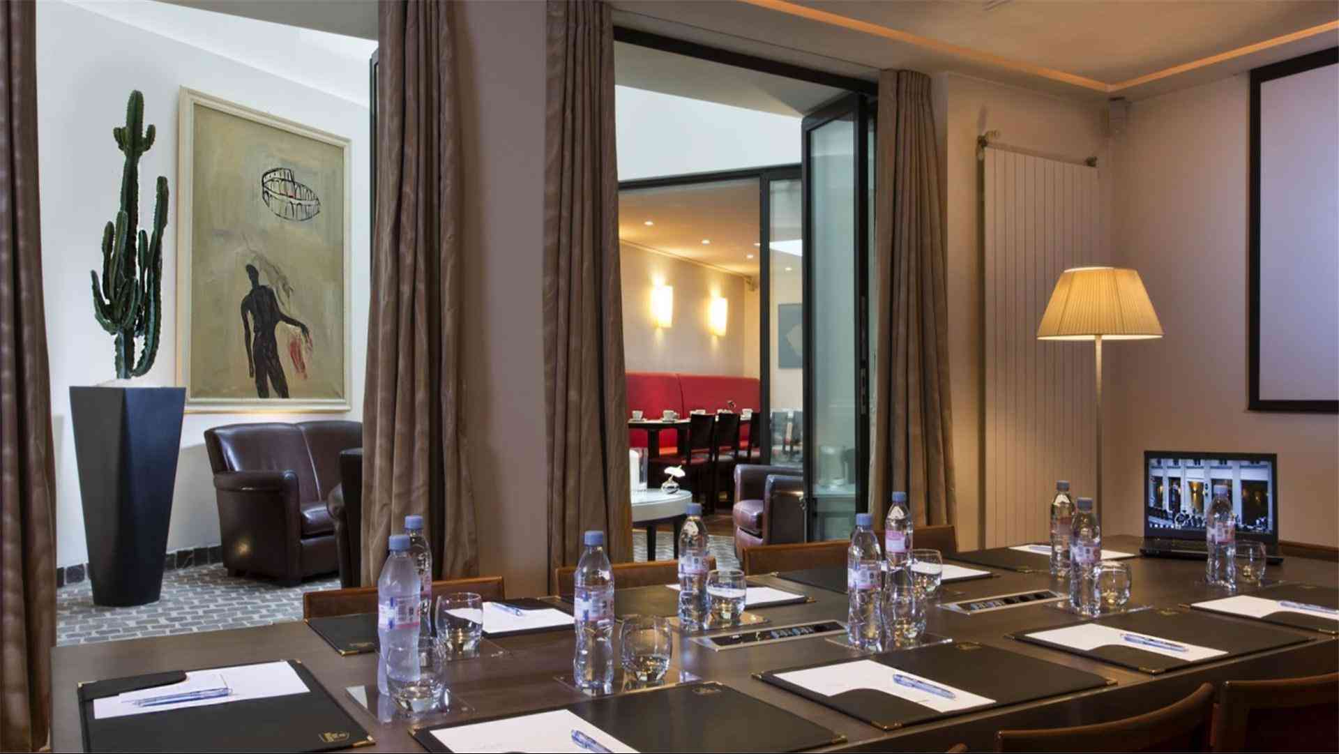 Hotel Le Colisee, Paris, FR