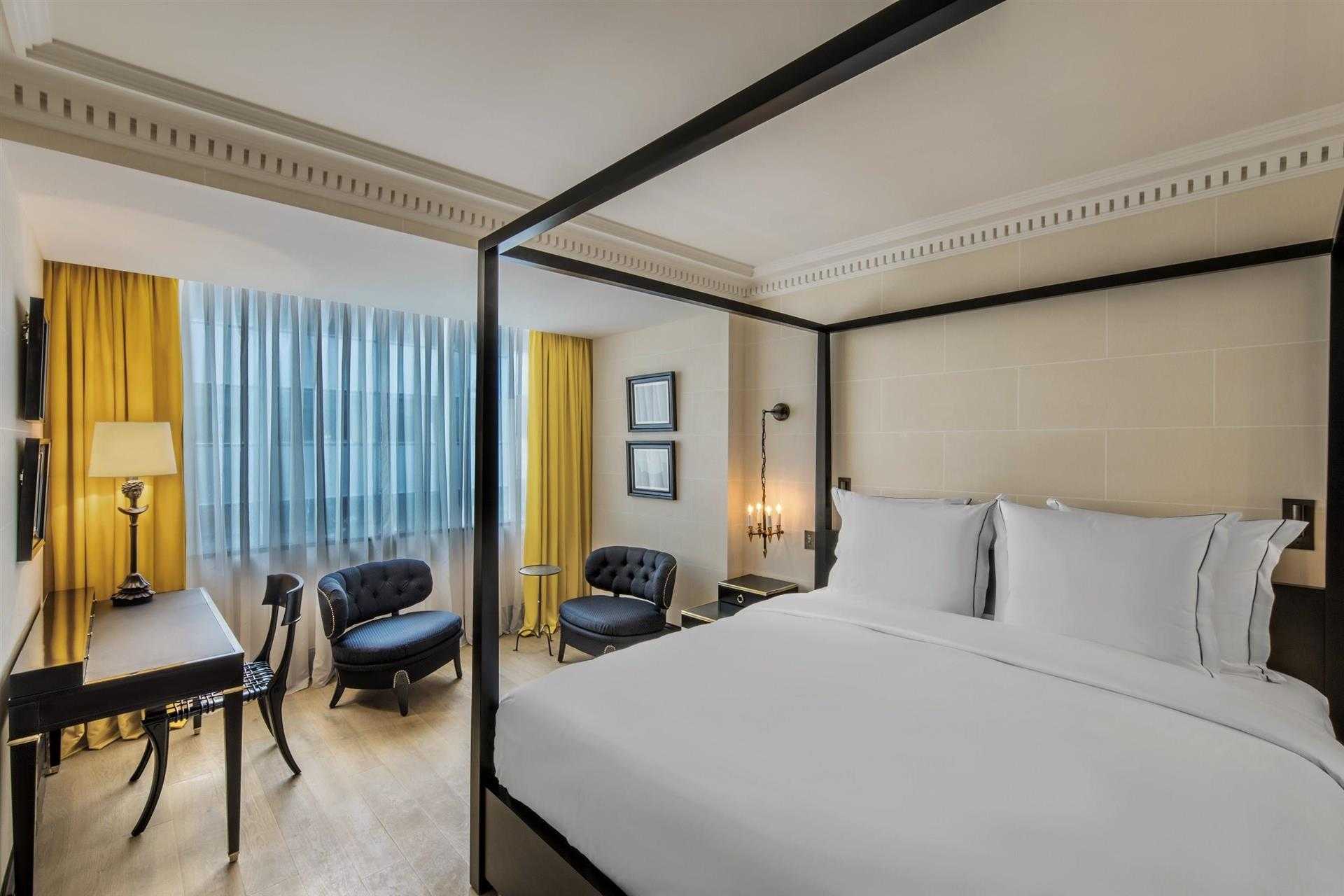 Hôtel de Berri Champs-Élysées, a Luxury Collection Hotel, Paris, Paris, FR