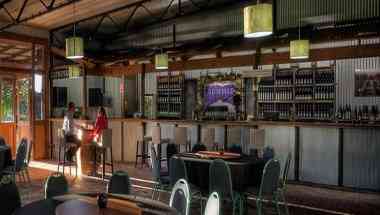 Summit Estate, Southern Queensland Country, AU