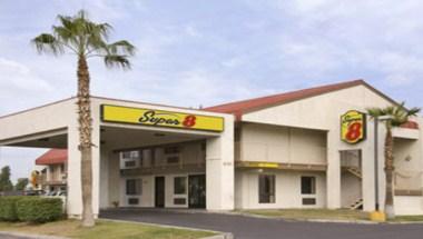 Super 8 by Wyndham Phoenix Metro North image
