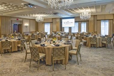 The Townsend Hotel i Birmingham, MI