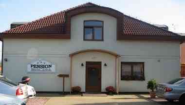 Pension U Labe in Hradec Králové, CZ