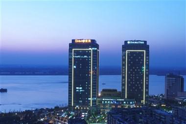 DoubleTree by Hilton Hotel Wuhu image