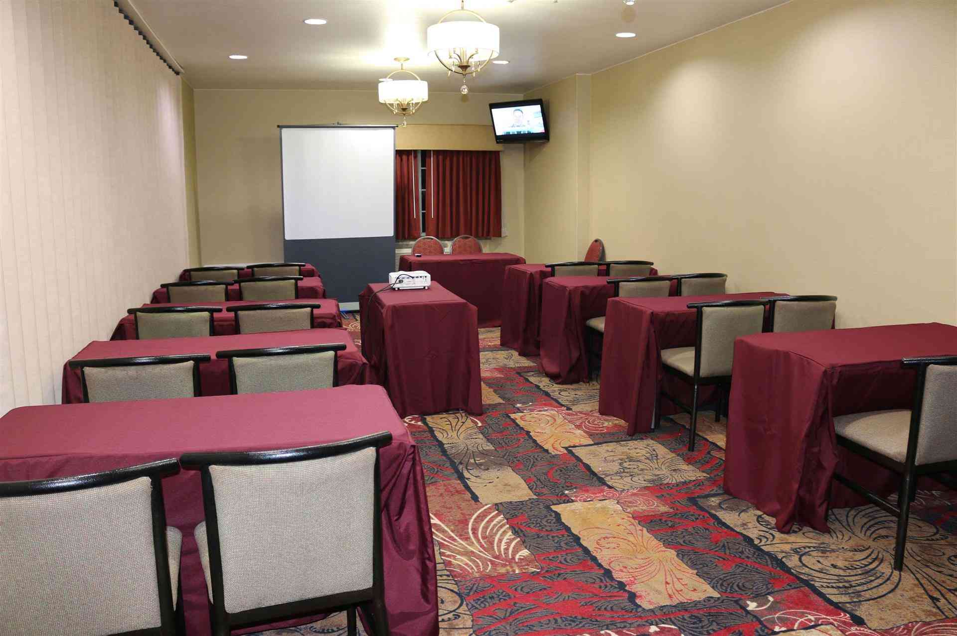 Best Western Parsons Inn в Parsons, KS