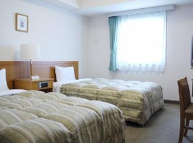 Hotel Route-inn Tsubamesanjo Ekimae em Sanjo, JP