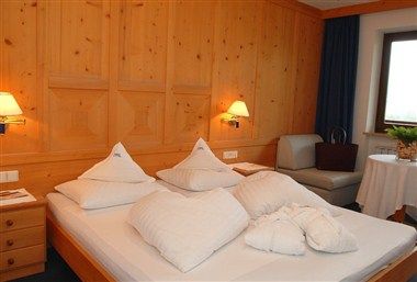 รูปสถานที่จัดงาน