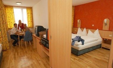 รูปสถานที่จัดงาน