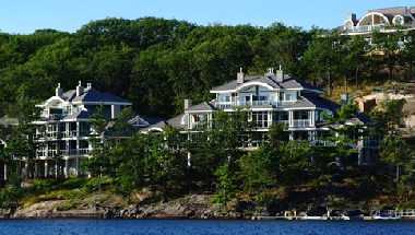 Touchstone on Lake Muskoka в Bracebridge, ON