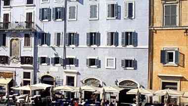 Sole al Pantheon a Roma, IT