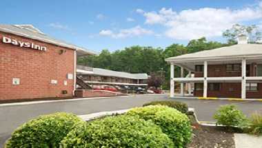 Days Inn by Wyndham Elmsford / White Plains à Elmsford, NY